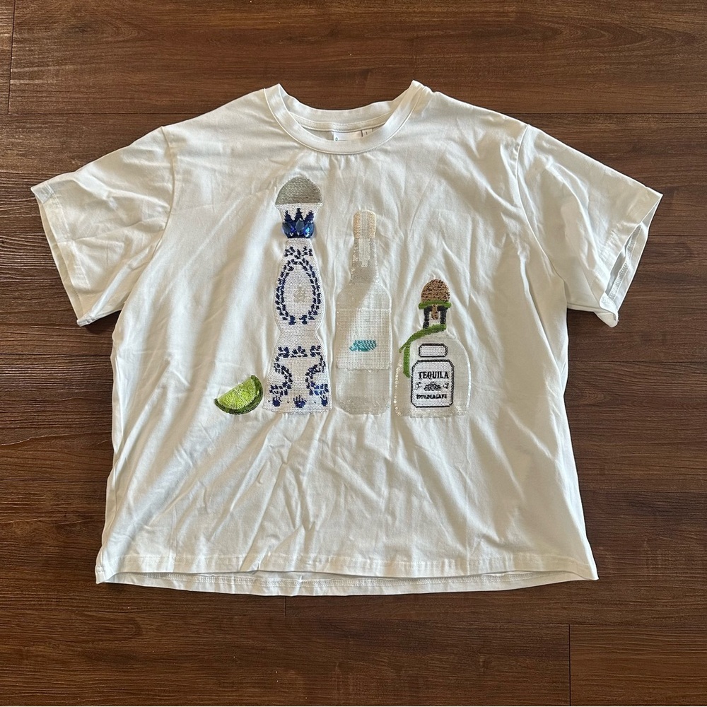 QUEEN OF SPARKLES Clase Azul Sequin Tee